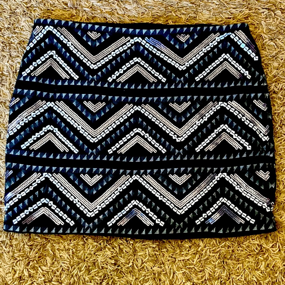 Express women’s tribal skirt